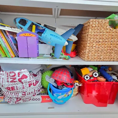 Center, Brand New + Free Parking Apartment