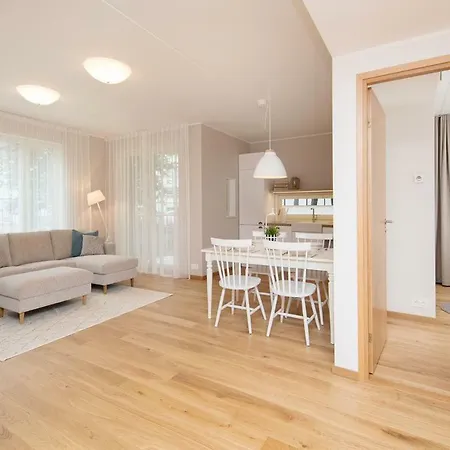 Center, Brand New + Free Parking Apartman